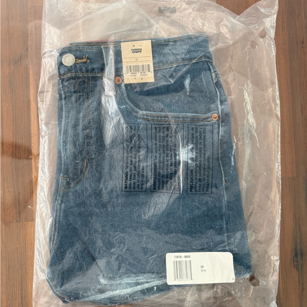 Levi's Women's Ripped Jean Shorts - Dark Blue - Picture 4 of 4
